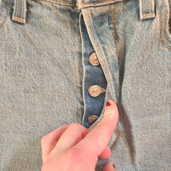 EUC Levi's 501 Skinny, Size 29 - Picture 4 of 10
